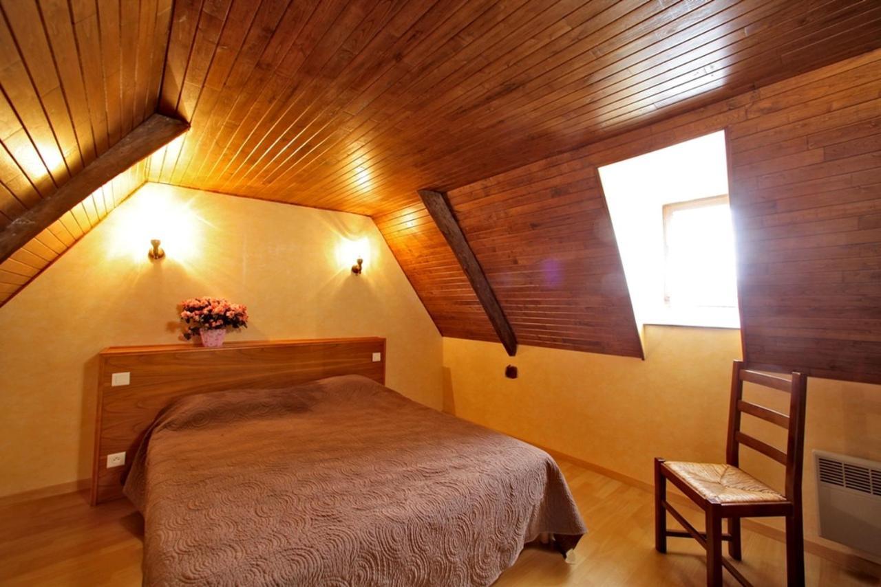 Combas Village De Gites Saint-Crepin-et-Carlucet Bagian luar foto
