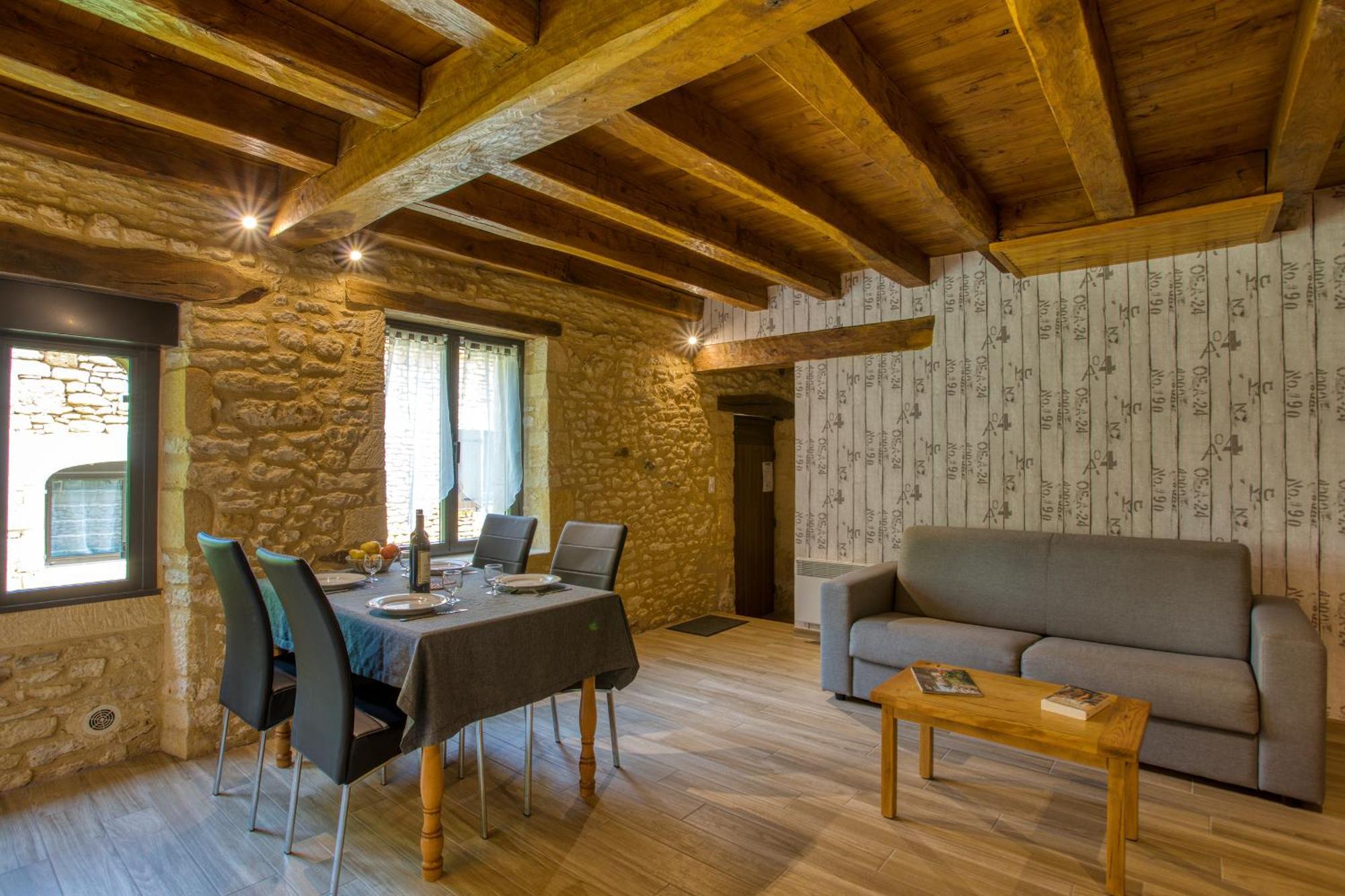 Combas Village De Gites Saint-Crepin-et-Carlucet Bagian luar foto