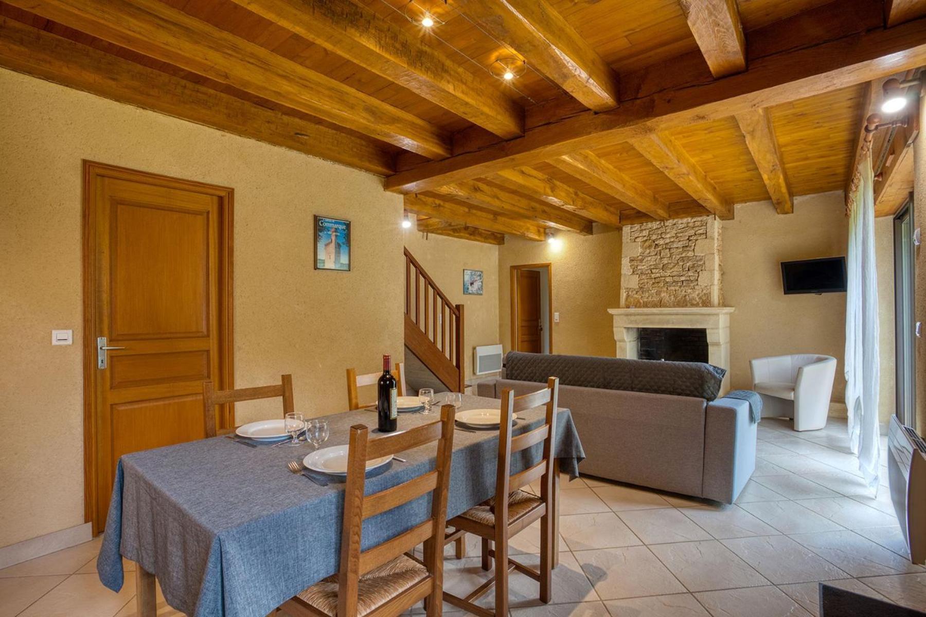Combas Village De Gites Saint-Crepin-et-Carlucet Bagian luar foto